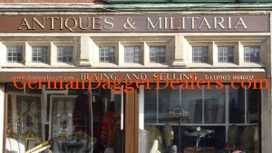 Antiques & Militaria